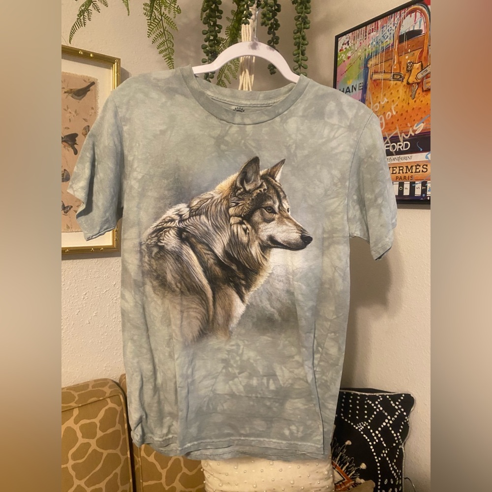 Wolf T-shirt (unisex)
